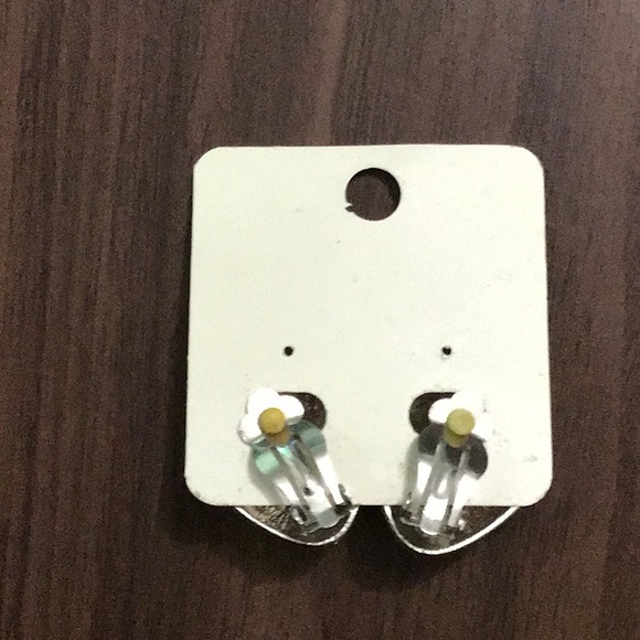 Clip on Earrings. - Picture 2 of 2